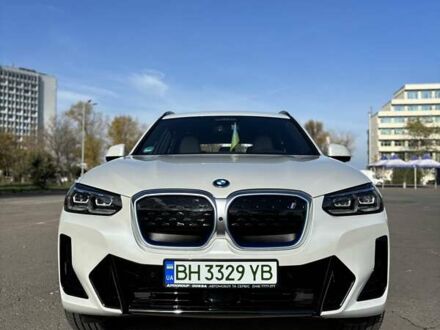 Белый БМВ iX3, объемом двигателя 0 л и пробегом 1 тыс. км за 50500 $, фото 1 на Automoto.ua