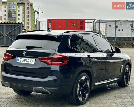 Черный БМВ iX3, объемом двигателя 0 л и пробегом 68 тыс. км за 32900 $, фото 4 на Automoto.ua