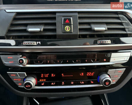 Черный БМВ iX3, объемом двигателя 0 л и пробегом 139 тыс. км за 35200 $, фото 30 на Automoto.ua