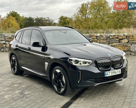 Черный БМВ iX3, объемом двигателя 0 л и пробегом 68 тыс. км за 32900 $, фото 2 на Automoto.ua