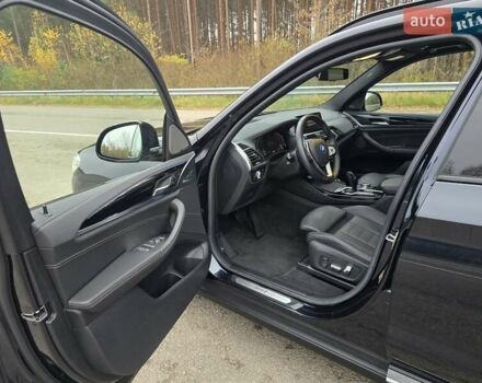 Черный БМВ iX3, объемом двигателя 0 л и пробегом 79 тыс. км за 34999 $, фото 45 на Automoto.ua