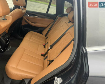 Черный БМВ iX3, объемом двигателя 0 л и пробегом 139 тыс. км за 35200 $, фото 7 на Automoto.ua