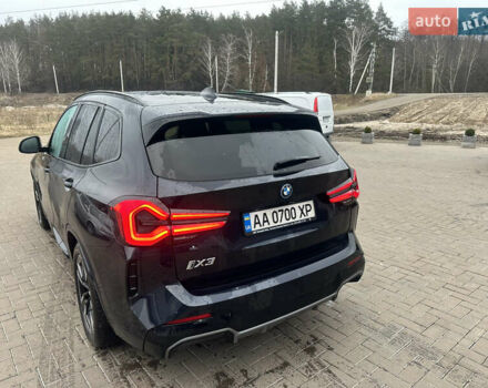 Черный БМВ iX3, объемом двигателя 0 л и пробегом 80 тыс. км за 35500 $, фото 4 на Automoto.ua