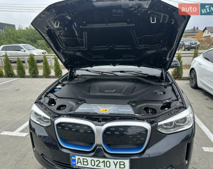 Черный БМВ iX3, объемом двигателя 0 л и пробегом 154 тыс. км за 29900 $, фото 23 на Automoto.ua