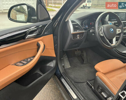 Чорний БМВ iX3, об'ємом двигуна 0 л та пробігом 147 тис. км за 29000 $, фото 14 на Automoto.ua