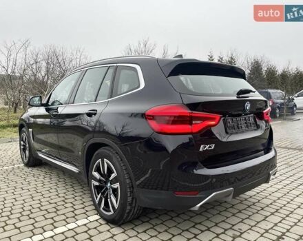 Чорний БМВ iX3, об'ємом двигуна 0 л та пробігом 97 тис. км за 31700 $, фото 8 на Automoto.ua