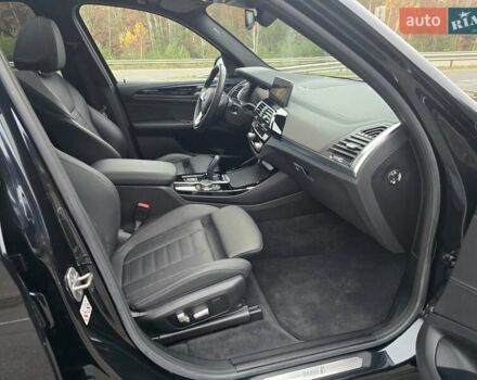 Черный БМВ iX3, объемом двигателя 0 л и пробегом 79 тыс. км за 34999 $, фото 88 на Automoto.ua