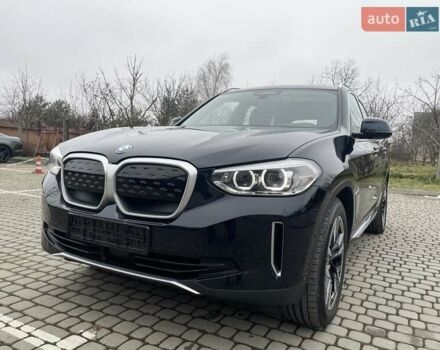 Чорний БМВ iX3, об'ємом двигуна 0 л та пробігом 97 тис. км за 31700 $, фото 2 на Automoto.ua
