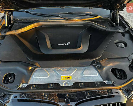 Черный БМВ iX3, объемом двигателя 0 л и пробегом 169 тыс. км за 35950 $, фото 13 на Automoto.ua