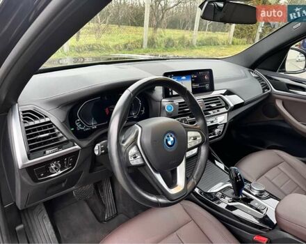 Чорний БМВ iX3, об'ємом двигуна 0 л та пробігом 97 тис. км за 31700 $, фото 20 на Automoto.ua