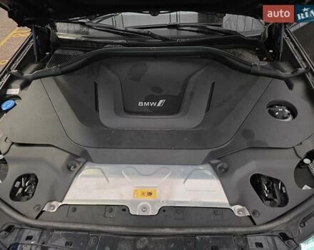Черный БМВ iX3, объемом двигателя 0 л и пробегом 64 тыс. км за 42850 $, фото 3 на Automoto.ua