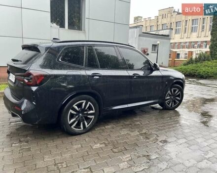 Черный БМВ iX3, объемом двигателя 0 л и пробегом 60 тыс. км за 32000 $, фото 2 на Automoto.ua