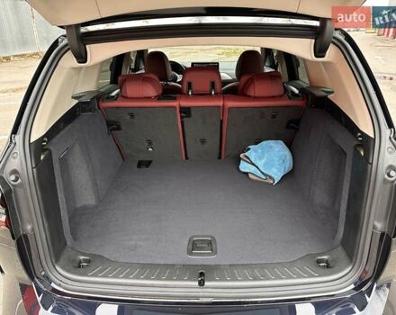 Черный БМВ iX3, объемом двигателя 0 л и пробегом 7 тыс. км за 37900 $, фото 8 на Automoto.ua