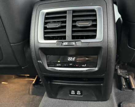 Черный БМВ iX3, объемом двигателя 0 л и пробегом 54 тыс. км за 39500 $, фото 7 на Automoto.ua