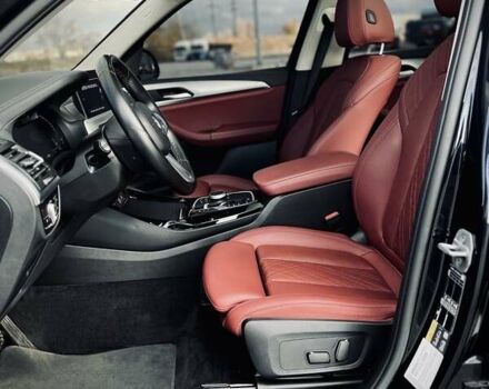 Черный БМВ iX3, объемом двигателя 0 л и пробегом 10 тыс. км за 40000 $, фото 20 на Automoto.ua