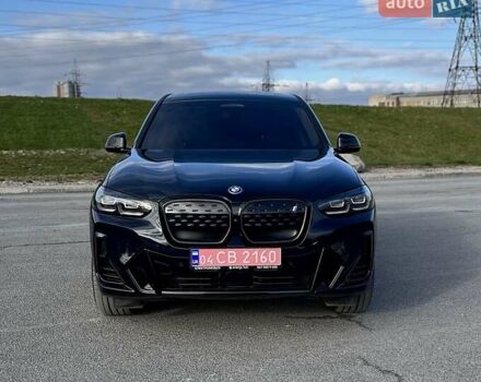 Черный БМВ iX3, объемом двигателя 0 л и пробегом 10 тыс. км за 40000 $, фото 2 на Automoto.ua