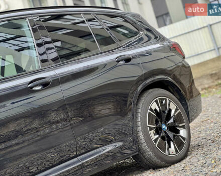 Черный БМВ iX3, объемом двигателя 0 л и пробегом 28 тыс. км за 45000 $, фото 7 на Automoto.ua