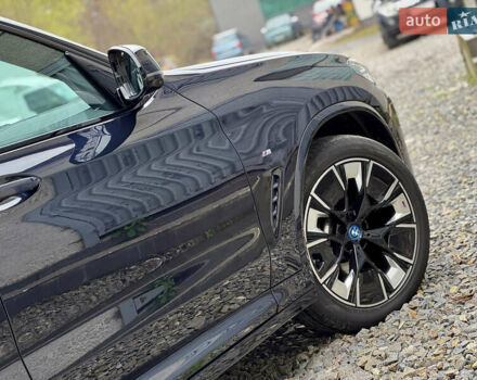 Черный БМВ iX3, объемом двигателя 0 л и пробегом 28 тыс. км за 45000 $, фото 8 на Automoto.ua