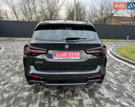 Черный БМВ iX3, объемом двигателя 0 л и пробегом 54 тыс. км за 39500 $, фото 20 на Automoto.ua