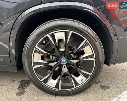 Черный БМВ iX3, объемом двигателя 0 л и пробегом 7 тыс. км за 37900 $, фото 28 на Automoto.ua