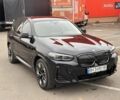 Черный БМВ iX3, объемом двигателя 0 л и пробегом 7 тыс. км за 37900 $, фото 3 на Automoto.ua