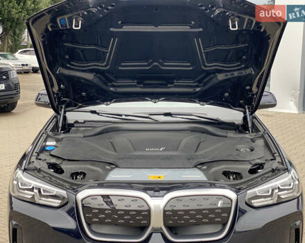 Черный БМВ iX3, объемом двигателя 0 л и пробегом 1 тыс. км за 39999 $, фото 38 на Automoto.ua