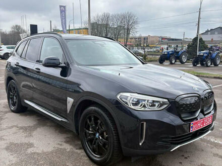 БМВ iX3 2021 в Ровно на Automoto.ua Черный БМВ iX3, объемом двигателя 0 л и пробегом 74 тыс. км за 24300 $, фото 1 на Automoto.ua