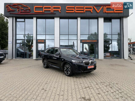БМВ iX3 2023 в Киеве на Automoto.ua Черный БМВ iX3, объемом двигателя 0 л и пробегом 1 тыс. км за 39999 $, фото 1 на Automoto.ua