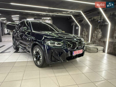 Черный БМВ iX3, объемом двигателя 0 л и пробегом 9 тыс. км за 42000 $, фото 1 на Automoto.ua