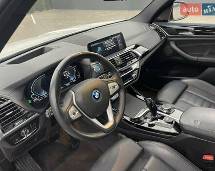 БМВ iX3, объемом двигателя 0 л и пробегом 136 тыс. км за 24800 $, фото 7 на Automoto.ua