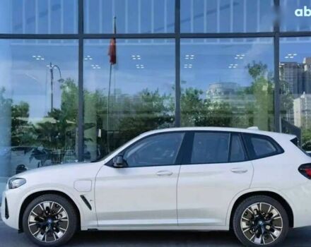 БМВ iX3, объемом двигателя 0 л и пробегом 6 тыс. км за 32800 $, фото 2 на Automoto.ua