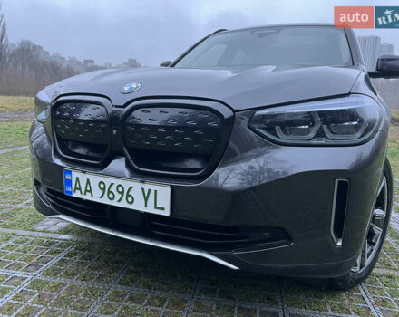 Сірий БМВ iX3, об'ємом двигуна 0 л та пробігом 88 тис. км за 33000 $, фото 10 на Automoto.ua