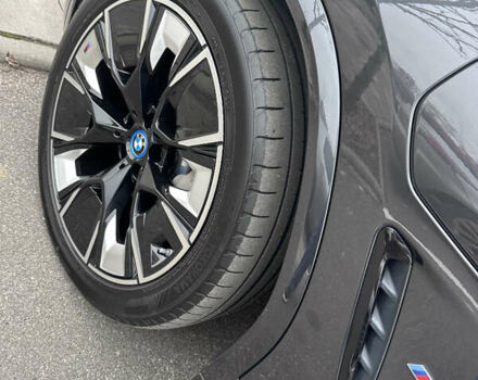 Серый БМВ iX3, объемом двигателя 0 л и пробегом 27 тыс. км за 39500 $, фото 13 на Automoto.ua