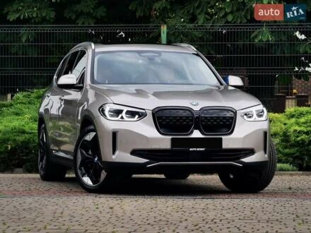 БМВ iX3 2021 у Києві на Automoto.ua Сірий БМВ iX3, об'ємом двигуна 0 л та пробігом 55 тис. км за 38300 $, фото 1 на Automoto.ua