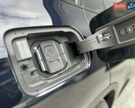 Синий БМВ iX3, объемом двигателя 0 л и пробегом 112 тыс. км за 33400 $, фото 82 на Automoto.ua