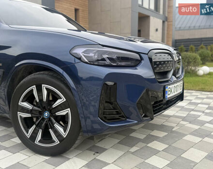 Синій БМВ iX3, об'ємом двигуна 0 л та пробігом 44 тис. км за 42999 $, фото 3 на Automoto.ua