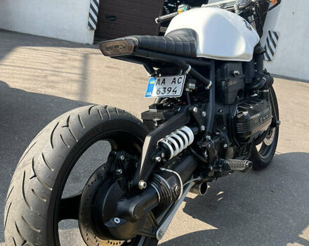 Белый БМВ K 1100LT, объемом двигателя 1.1 л и пробегом 1 тыс. км за 8000 $, фото 5 на Automoto.ua