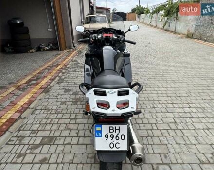 Черный БМВ K 1200GT, объемом двигателя 1.2 л и пробегом 15 тыс. км за 7500 $, фото 40 на Automoto.ua