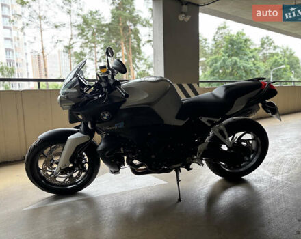 Черный БМВ K 1200R, объемом двигателя 1.16 л и пробегом 21 тыс. км за 7300 $, фото 19 на Automoto.ua