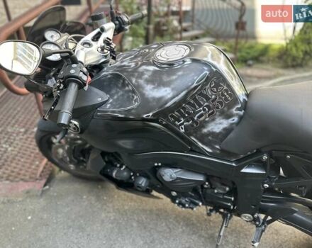 Черный БМВ K 1200R, объемом двигателя 0 л и пробегом 45 тыс. км за 6800 $, фото 13 на Automoto.ua