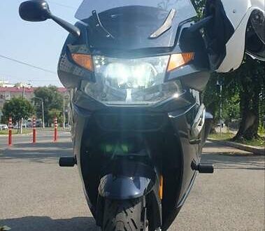 БМВ K 1300GT 2009 в Харькове на Automoto.ua Черный БМВ K 1300GT, объемом двигателя 1.29 л и пробегом 80 тыс. км за 9000 $, фото 1 на Automoto.ua