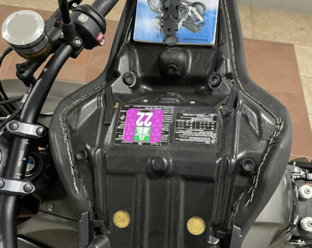 Серый БМВ K 1300R, объемом двигателя 1.3 л и пробегом 53 тыс. км за 10800 $, фото 33 на Automoto.ua
