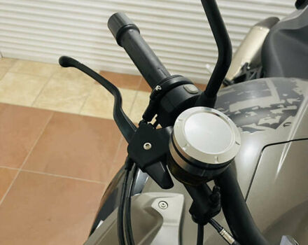 Серый БМВ K 1300R, объемом двигателя 1.3 л и пробегом 53 тыс. км за 10800 $, фото 4 на Automoto.ua