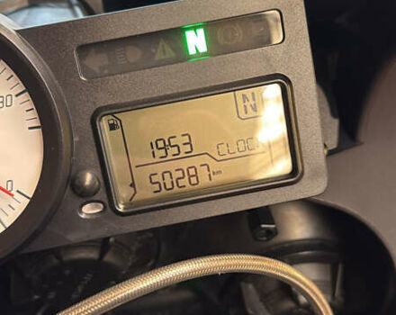 Помаранчевий БМВ K 1300S, об'ємом двигуна 1.3 л та пробігом 50 тис. км за 10000 $, фото 11 на Automoto.ua