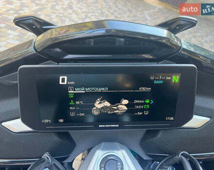 Черный БМВ K 1600B, объемом двигателя 1.65 л и пробегом 5 тыс. км за 31000 $, фото 6 на Automoto.ua