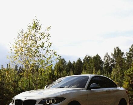 Білий БМВ m240i, об'ємом двигуна 3 л та пробігом 103 тис. км за 26700 $, фото 3 на Automoto.ua