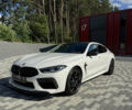 Белый БМВ M8 Gran Coupe, объемом двигателя 4.39 л и пробегом 10 тыс. км за 135000 $, фото 1 на Automoto.ua