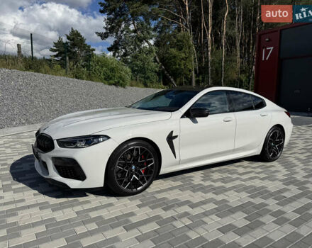 Белый БМВ M8 Gran Coupe, объемом двигателя 4.39 л и пробегом 10 тыс. км за 135000 $, фото 9 на Automoto.ua