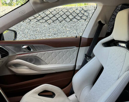 Белый БМВ M8 Gran Coupe, объемом двигателя 4.39 л и пробегом 10 тыс. км за 135000 $, фото 25 на Automoto.ua