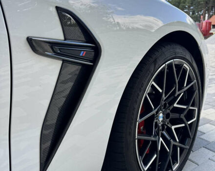 Белый БМВ M8 Gran Coupe, объемом двигателя 4.39 л и пробегом 10 тыс. км за 135000 $, фото 21 на Automoto.ua
